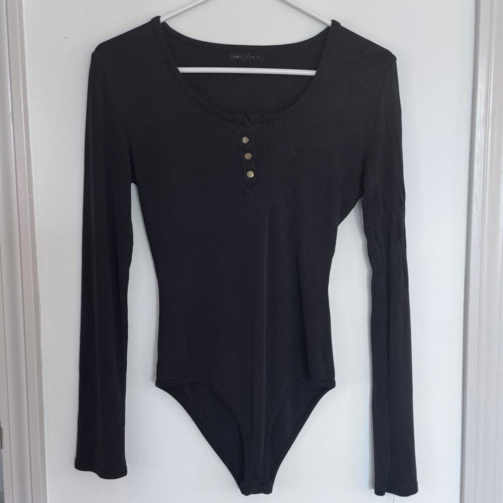 Honey Punch Black Ribbed Henley Bodysuit -Size Medium